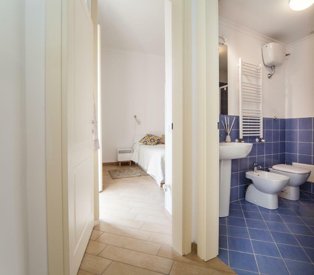 Napoli Centro Suite - Duomo Apartment المظهر الخارجي الصورة