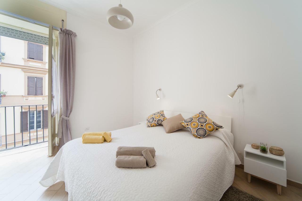 Napoli Centro Suite - Duomo Apartment المظهر الخارجي الصورة